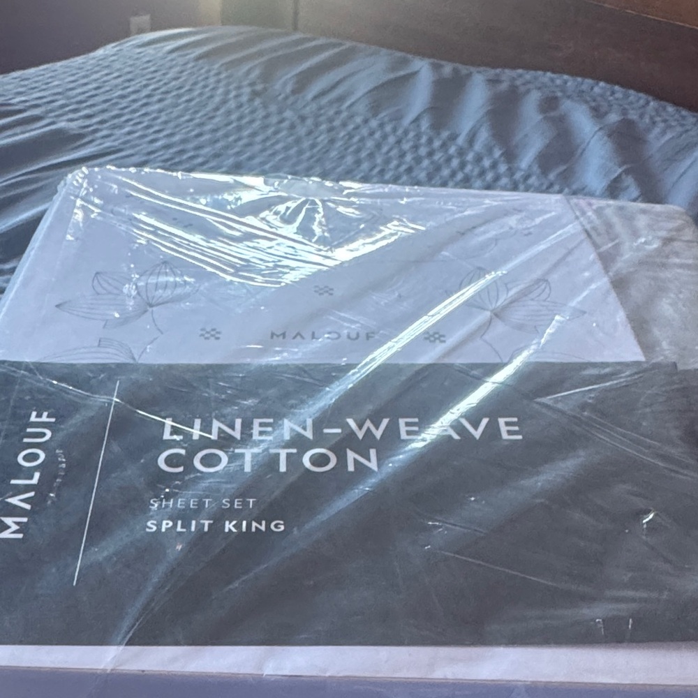 Split King sheet set.
